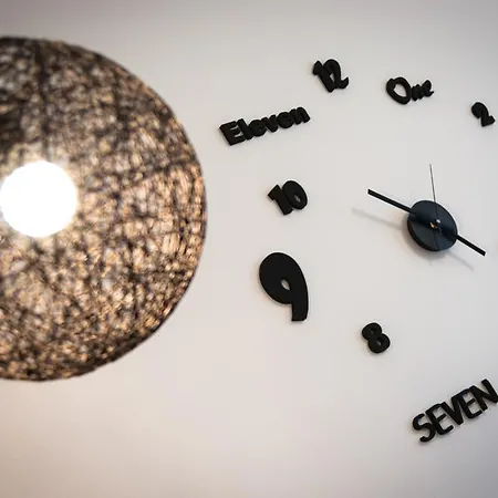 아파트 Old Town Modern By Kovee 브라티슬라바